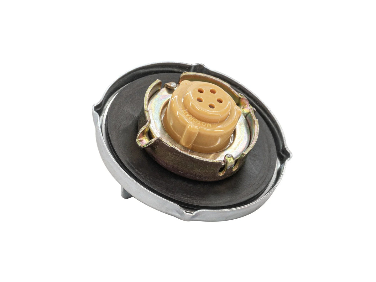 GoWesty non-locking gas cap for Vanagon 2WD and Syncro fuel system, designed to securely seal the fuel tank.