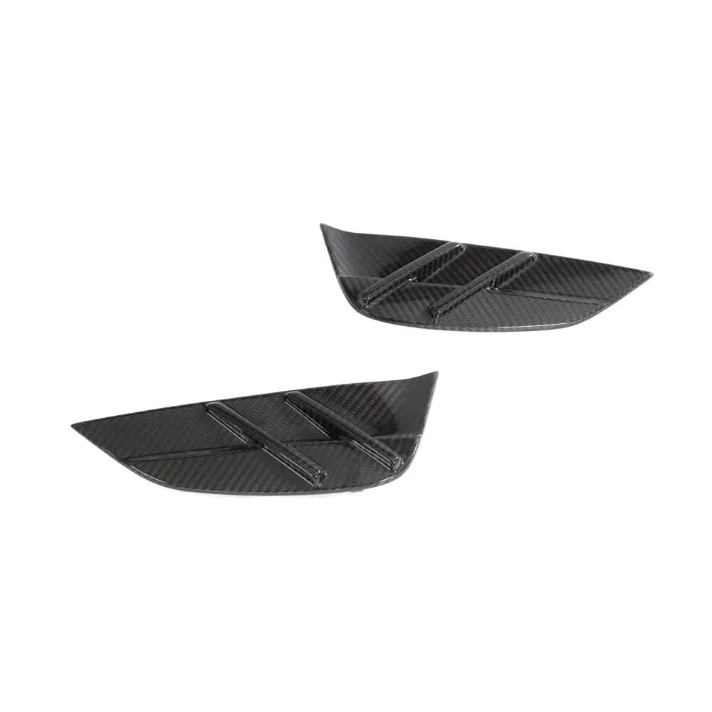 Replacement dry carbon fiber side fender air vent trim for BMW G80 M3, featuring sleek carbon fiber finish and precise fit.