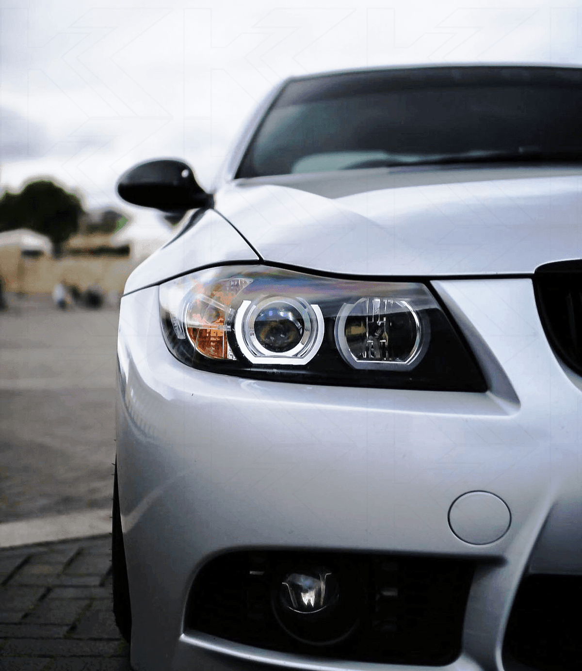 BMW 3-series E90 E91 black U LED headlights by K2 Industries, for models 2005-2012, showing sleek headlight design with LED accents.