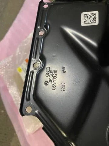 2.0L 06N109210 GENUINE OEM EA888 Gen 4 Audi VW Lower Cover 2020-2025
