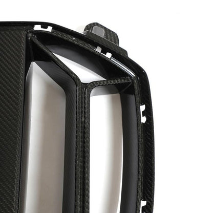 Carbon fiber kidney grille for BMW G80 M3 and G82/G83 M4 by Palenon Performance, showcasing sleek, high-quality automotive grille design.