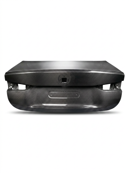 BMW 4 Series G82 M4 OEM style carbon fiber trunk by K2 Industries, lightweight and aerodynamic car trunk for 2021+ models.