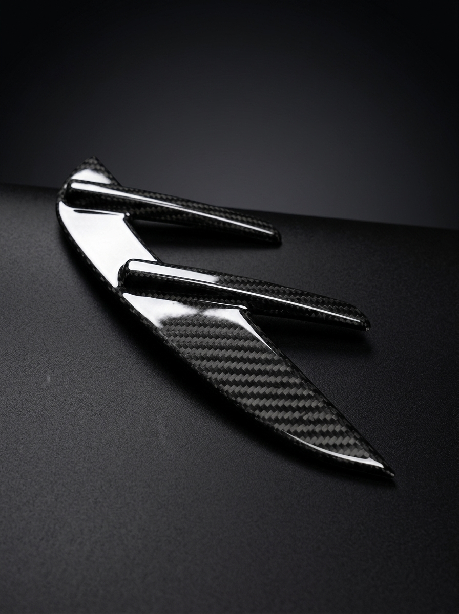 BMW 3/4 Series G80/G81/G82/G83 carbon fiber fender vents by K2 Industries, showcasing sleek, lightweight vent design on the vehicle's fenders.