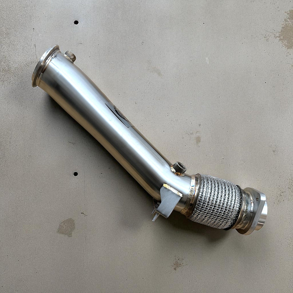 BMW S58 X3M and X4M catless race downpipe by Palenon Performance, 3.5 inch diameter, showcasing the high-performance exhaust component.