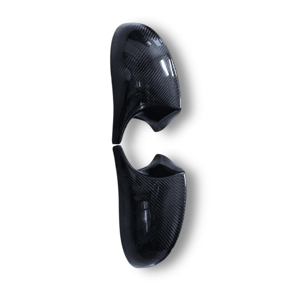 Carbon fiber M Style mirror caps for BMW 2007-2010 E9X M3 and 2011 E82 1M, designed as BMW mirror covers.