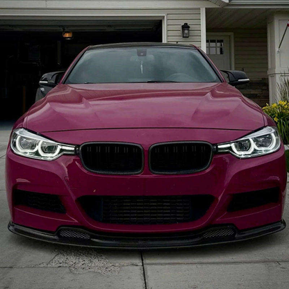 Vekto dual-color LED daytime running light modules installed on BMW F30/F31/F35 3 Series headlights, 2016–2019 model.