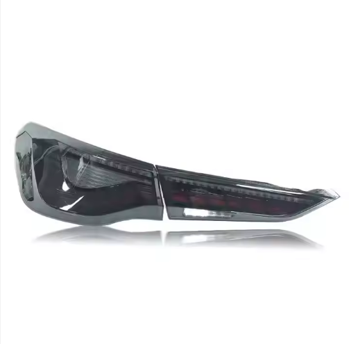 Vekto CSL Style LED taillights for BMW 4 Series G22/G23 and M4 G82 2021-2024, showing sleek red and clear design.
