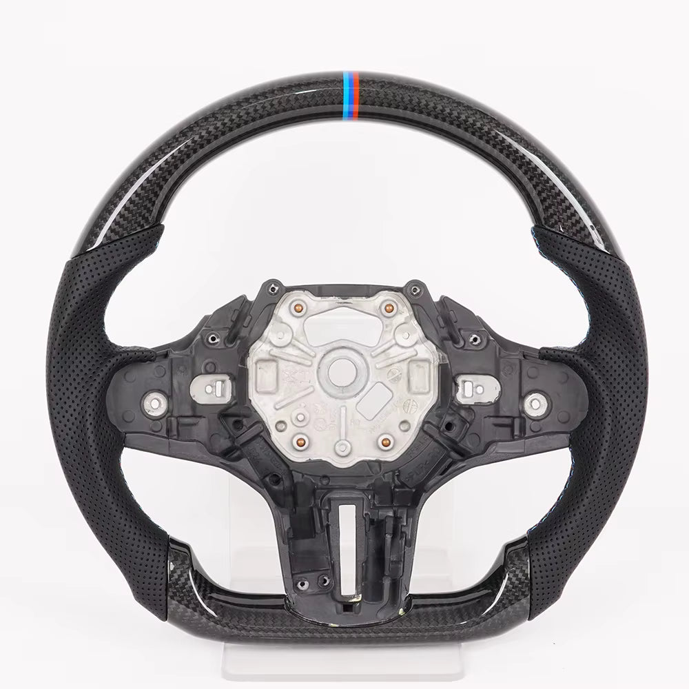 Vekto M Sport real carbon fiber LED steering wheel for BMW G20 G21 G22 G26 G28 G29 G80 G82 G83, close-up of sleek carbon fiber design