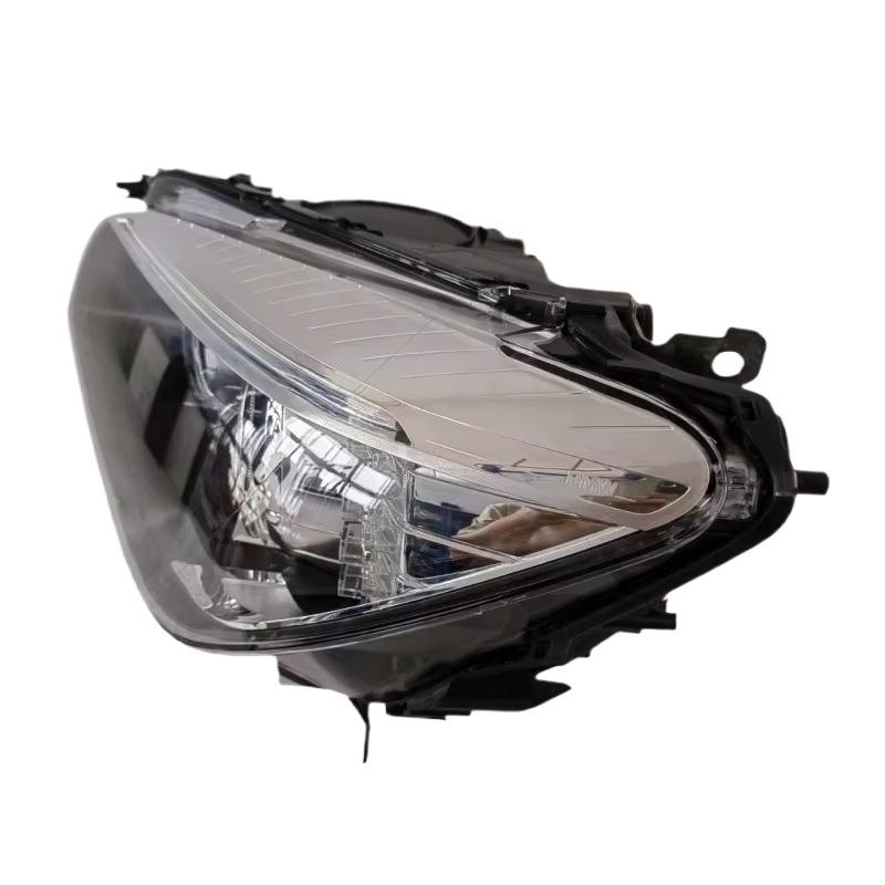 Vekto OEM Xenon HID headlight assembly for BMW 7 Series F01/F02 LCI 2013-2015 with clear lens and modern design