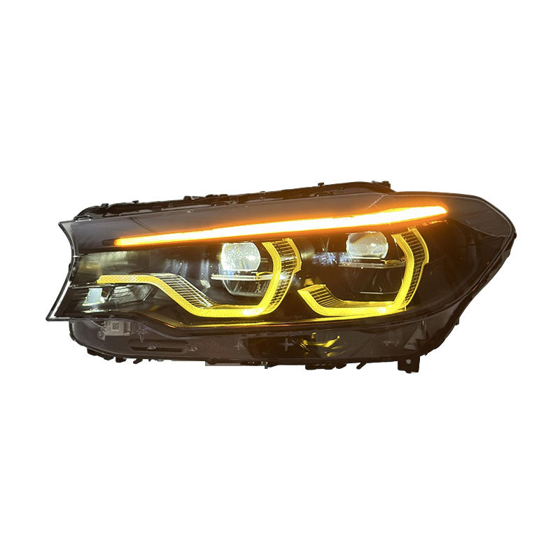 Vekto triple-color LED tail lights for BMW G30 G38 5 Series and M5 2018-2020, showing vibrant red, white, and amber light accents.