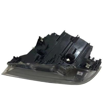 Vekto OEM Xenon HID headlight assembly for BMW 7 Series F01/F02 LCI 2013-2015 with dual projector lenses and clear lens cover.