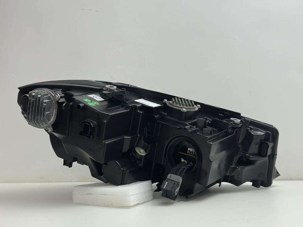 Vekto laser-style dual-color LED headlights for BMW G20 G21 3 Series Pre-LCI 2019-2022, showing sleek headlight design.