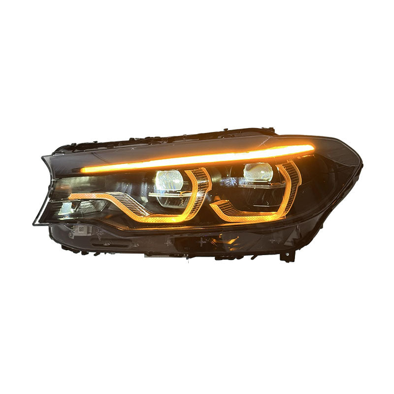 Vekto triple-color LED tail lights for BMW G30 G38 5 Series and M5 2018-2020, showing vibrant red, white, and amber LED lighting.