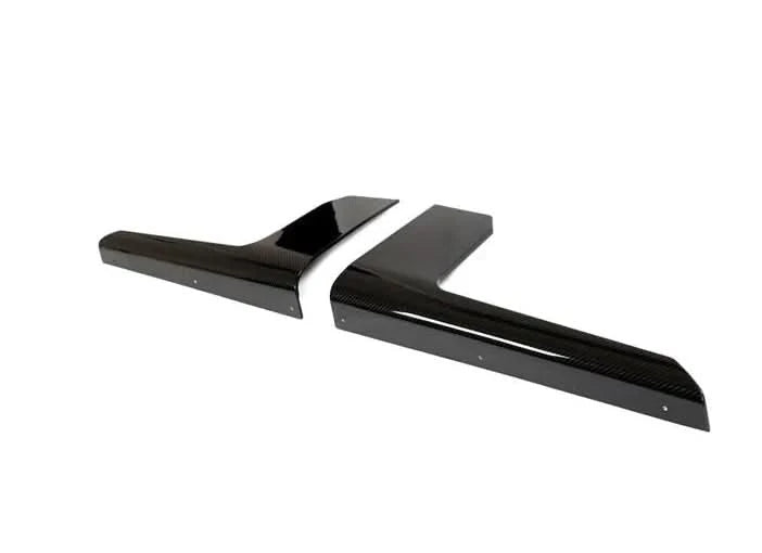 K2 Industries carbon fiber side skirts for BMW M2 G87 coupe, lightweight dry prepreg carbon fiber, sleek aerodynamic design