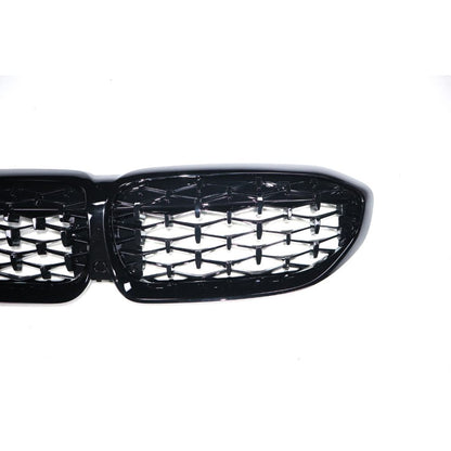 BMW G20 330i and M340i ABS diamond front grille by Palenon Performance, showcasing the sleek chrome design and intricate diamond pattern.