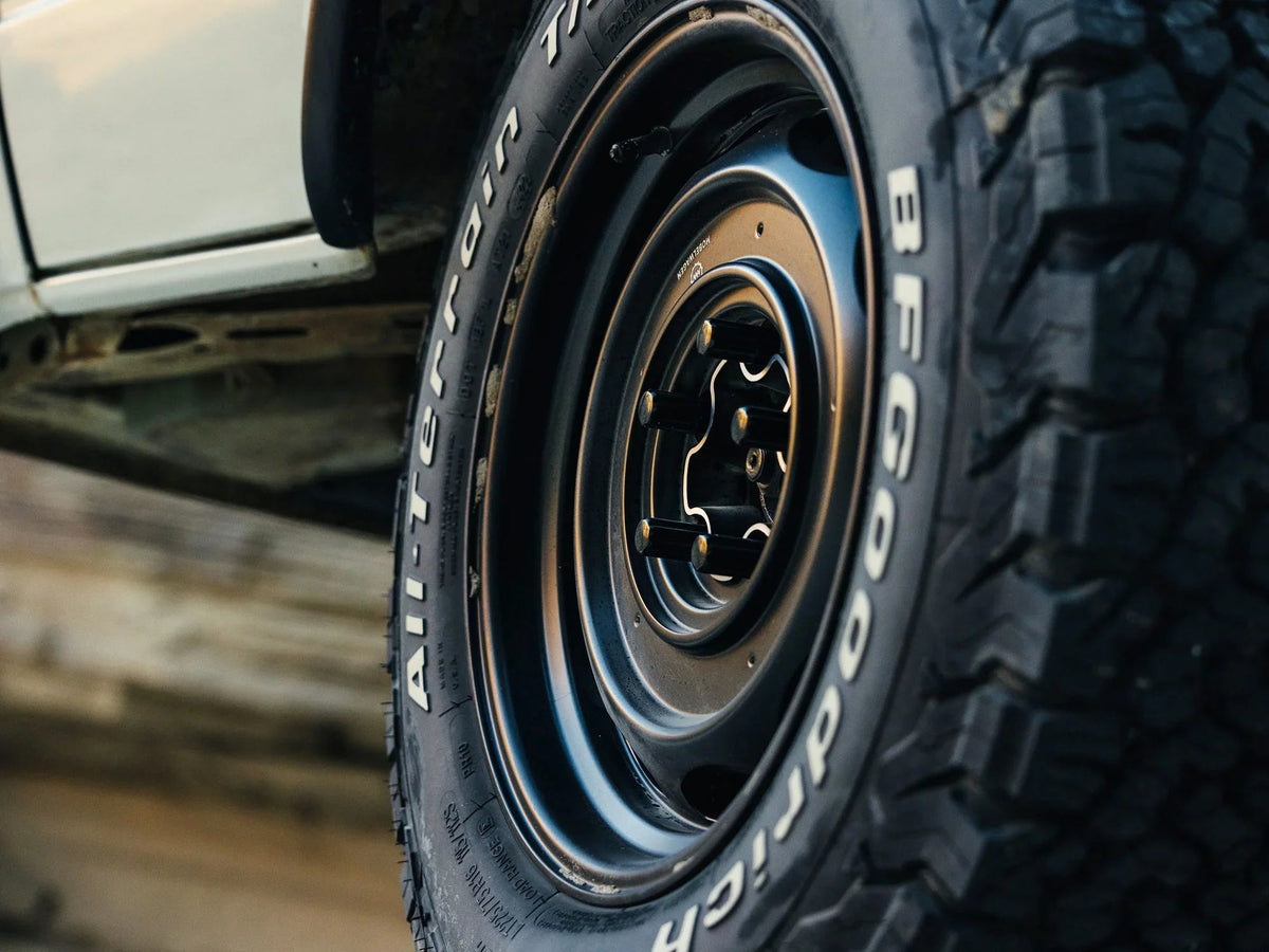 16-inch alloy wheel for Mobelwagen Interceptor bus and Vanagon by GoWesty, featuring a sleek, durable wheel design.