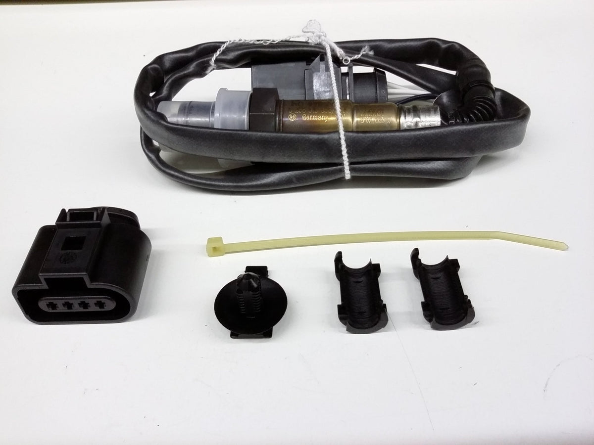 OEM Volkswagen catalytic converter and oxygen sensor exhaust component by Chengdu Glossy Trading Co.