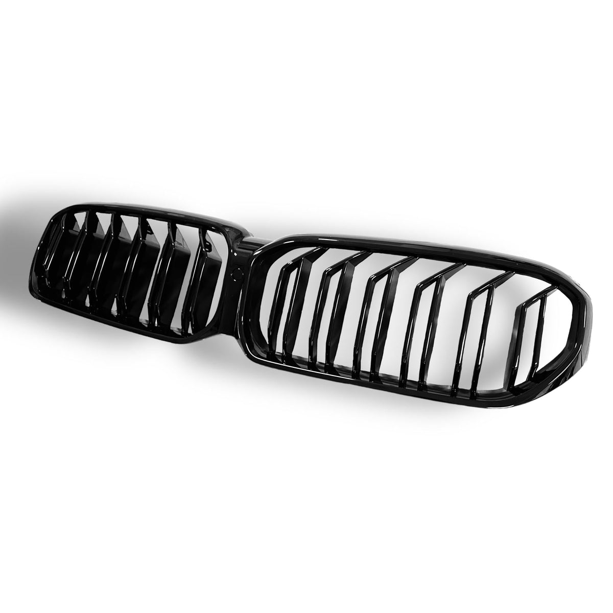 Double slat ABS front grille for 2021+ BMW F90 M5 and G30 540i M550i, featuring carbon fiber design from Palenon Performance.