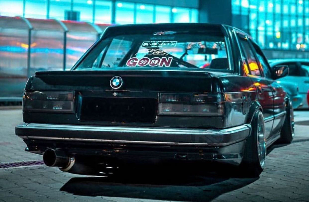 BMW E30 Series 3 pre-facelift clear and smoke LED tailights by K2 Industries, showing close-up of the stylish rear light design.