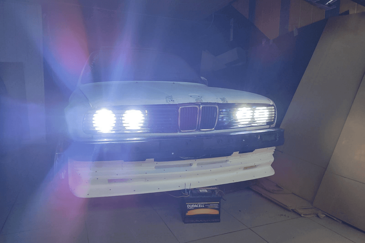 BMW E30 Series 3 headlights and front grille by K2 Industries, vintage design for 1984-1991 model.
