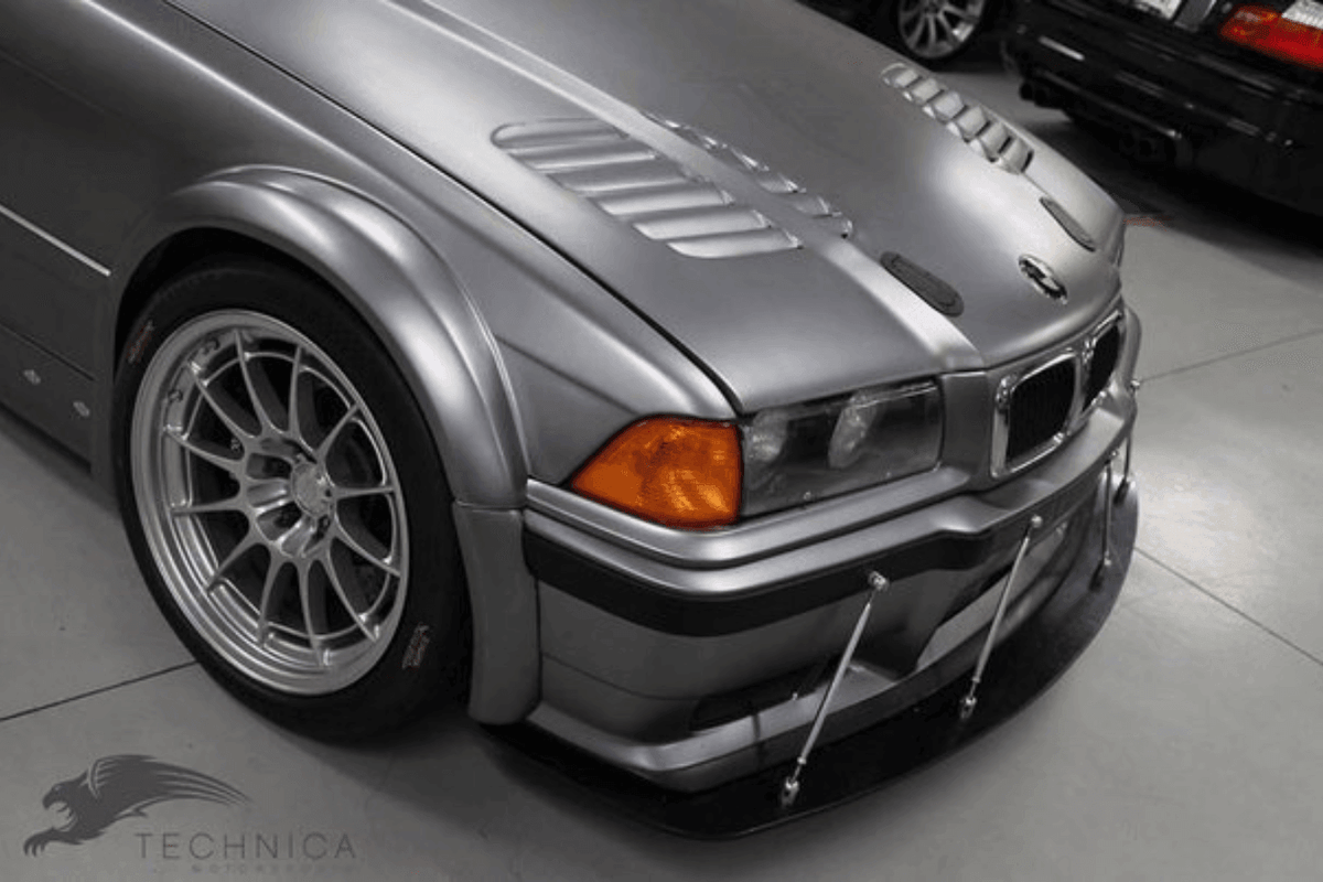 BMW E36 Series 3 GTR-inspired hood vents by K2 Industries, front hood gills for 1990-1999 BMW E36 model.