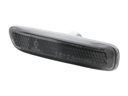 BMW E46 2D/Cabrio and 99-01 BMW 4D/5D side indicator lights by K2 Industries, crystal clear or smoke lens, for 1999-2003 models.
