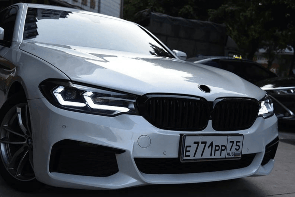 BMW G30 5 Series modernized LED headlights upgrade by K2 Industries, showing sleek headlight design for 2017-2023 models.