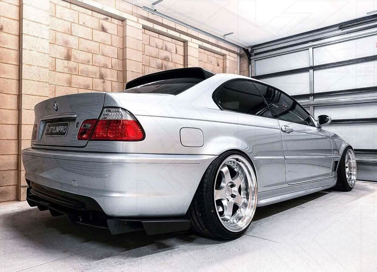 BMW Series 3 E46 HM Coupe roof wing by K2 Industries, showing the aerodynamic aerodynamic spoiler on the vehicle's roof.