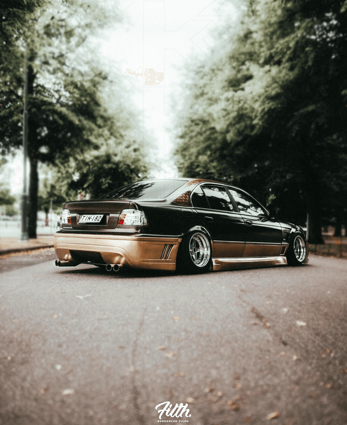 BMW Series 5 E39 clear LED tail lights by K2 Industries, showing the sleek design for 1995-2000 models.