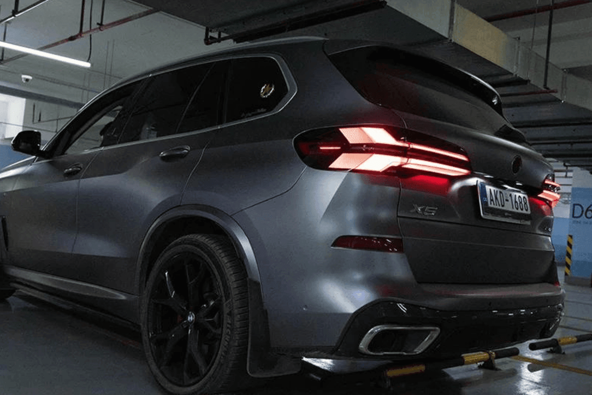 BMW X5 G05 LCI Style upgrade DRL tail lights by K2 Industries, featuring modern LED design for 2019-2024 models.