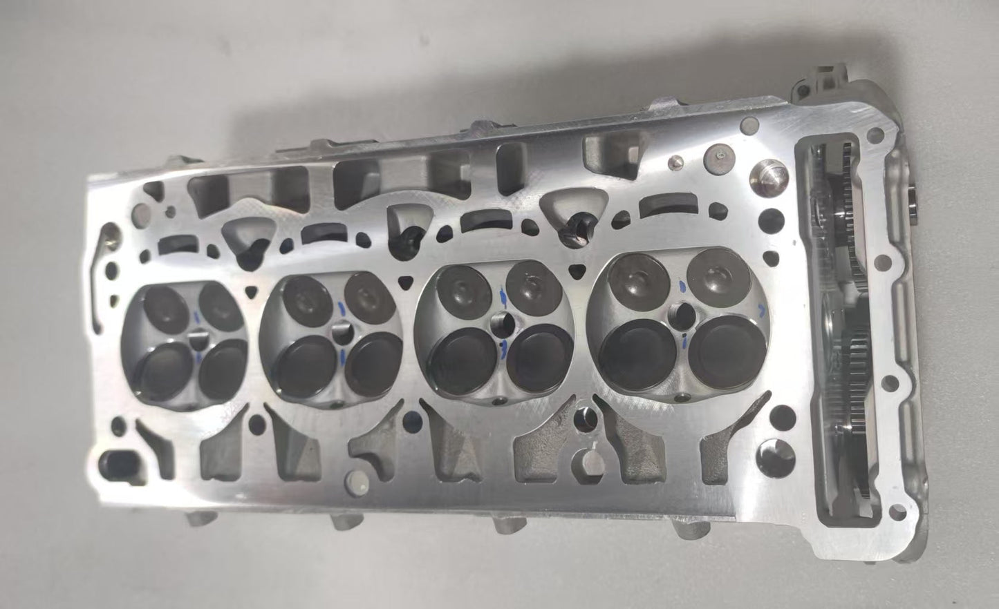 Bayern Motor Werks EA888 06H103064N 2.0 Gen 2 Cylinder Head Complete with Camshafts for Audi VW 06H103064