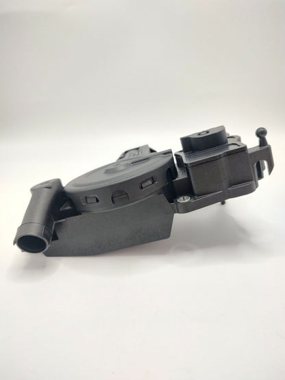 Bayern Automotive DAS MOTOR HAUS EA888 Gen 2 engine reconditioning kit with various engine parts on a clean surface.
