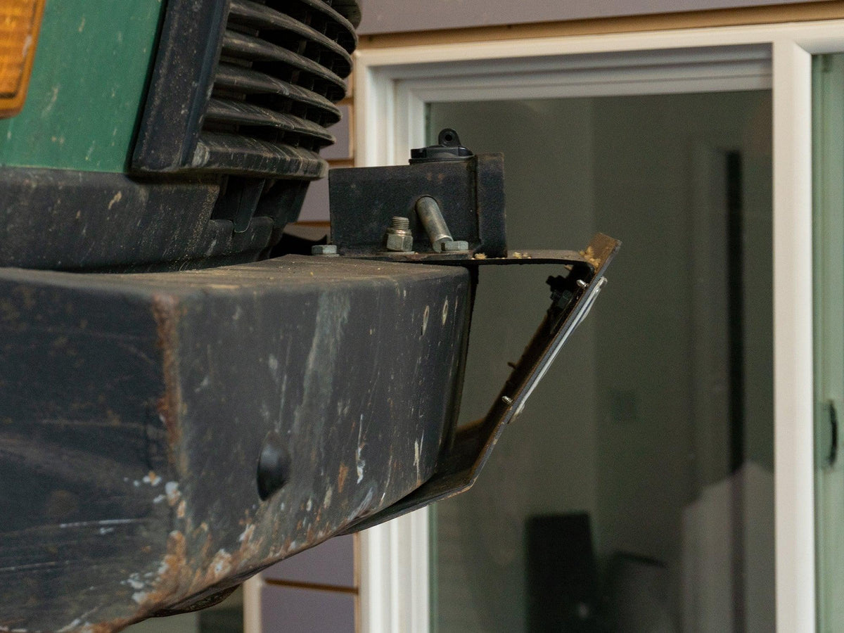 BARGAIN BASEMENT - Front Brush Guard