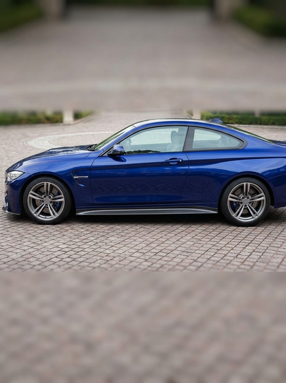 BMW M3 G80 side skirts in pre-preg dry carbon fiber, designed for 2021–2024 models, by K2 Industries.