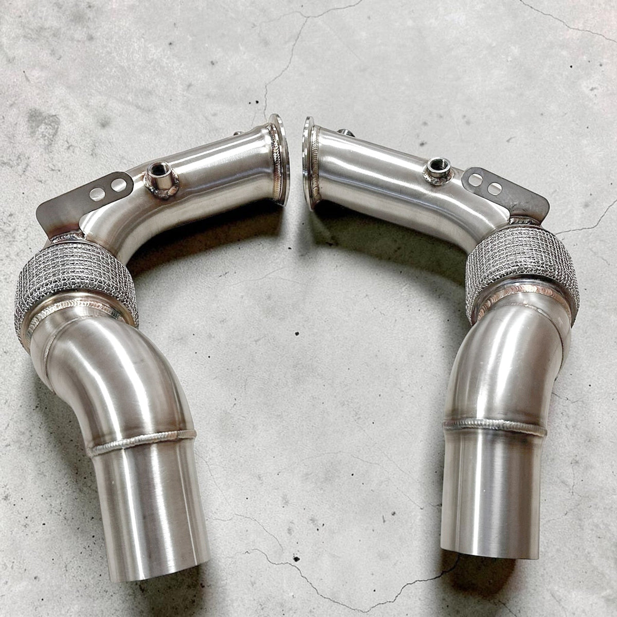 Palenon Performance BMW S63 Race Downpipe for F10 M5, F12 M6 including Competition, showing high-performance exhaust component
