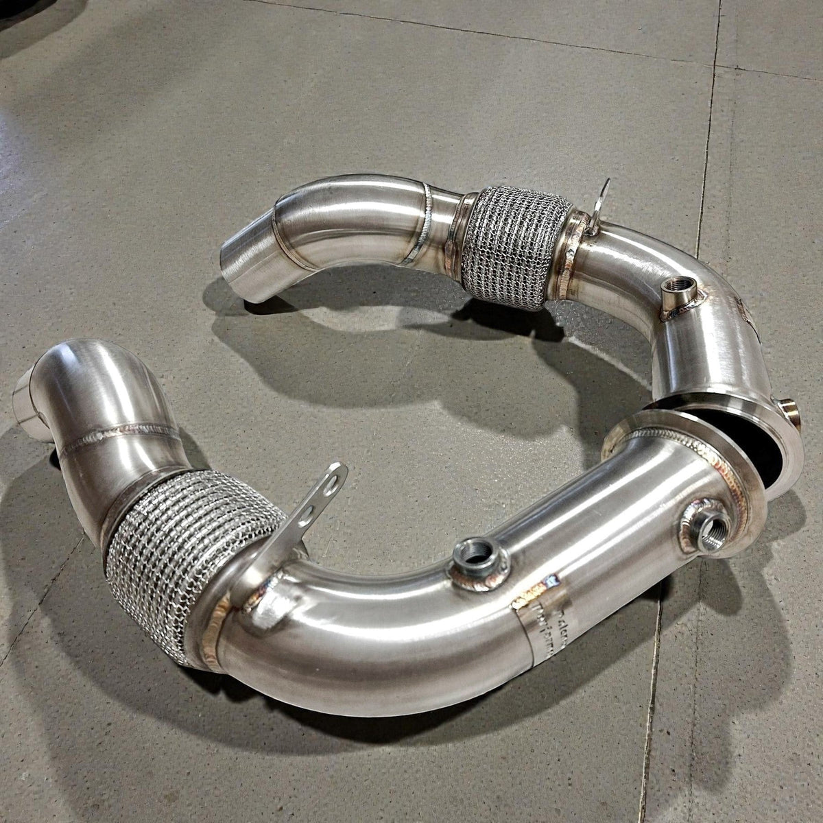 Stainless steel Race Downpipe for BMW F10 M5, F12 M6, F06, F13 M6 with S63 engine by Palenon Performance