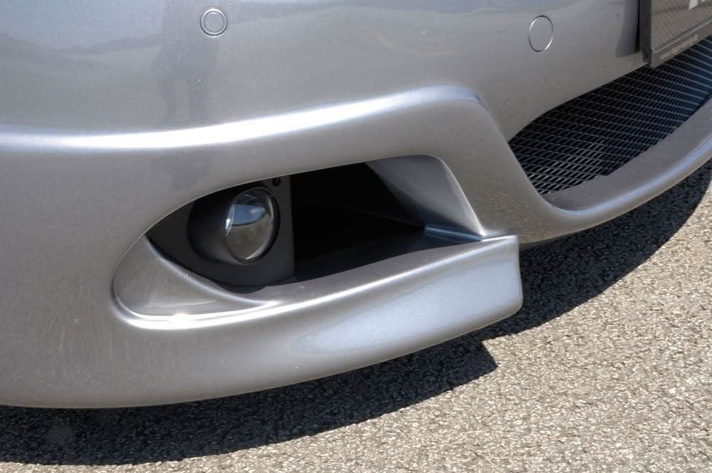 K2 Industries BMW E60 Facelift Sedan/Wagon front bumper with PDC sensors, designed for BMW E60 models.