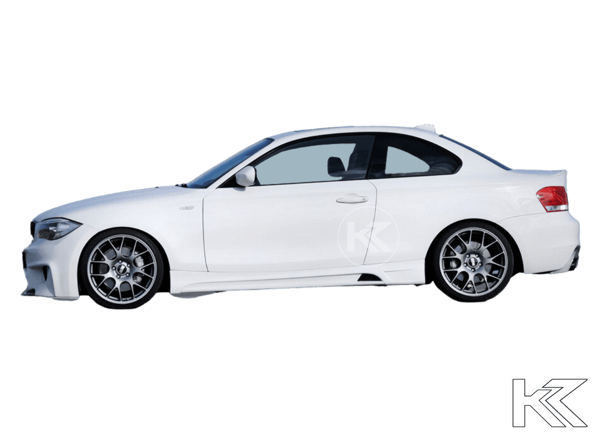 K2 Industries BMW E81-88 side skirts V1, black automotive side skirts for BMW E81-88 models, installed on vehicle side profile